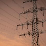 BOLLETTE ENERGETICHE ED IMPRESE TURISTICHE,  FEDERALBERGHI GARDA VENETO: “SITUAZIONE DA MONITORARE  MA NIENTE ALLARMISMI. IMPORTANTE DOTARSI DI STRUMENTI DI CONTROLLO DEI COSTI”